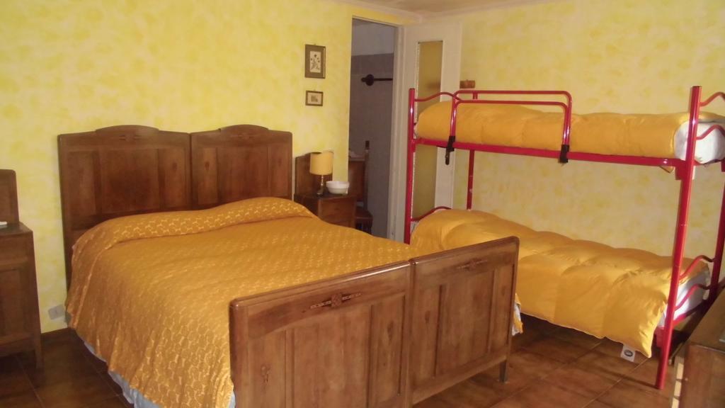 Agriturismo Fiorendo Pinerolo Buitenkant foto